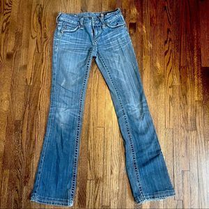 Miss Me Stretch Slim boot cut Women's Medium Wash Jeans Size 27